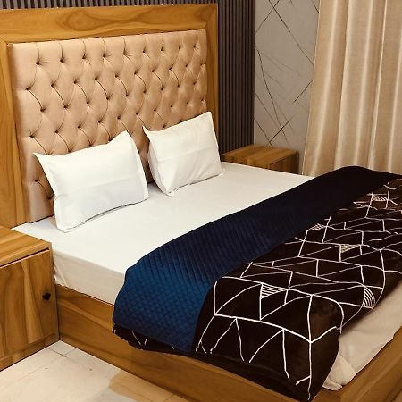 Madan Kunj B & B Mall Road Shimla Extérieur photo